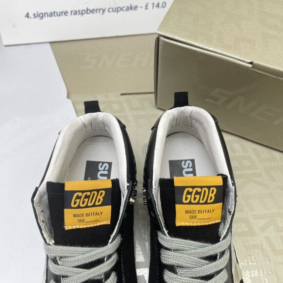 Golden Goose White & Black Sneaker - Picture 8 of 9